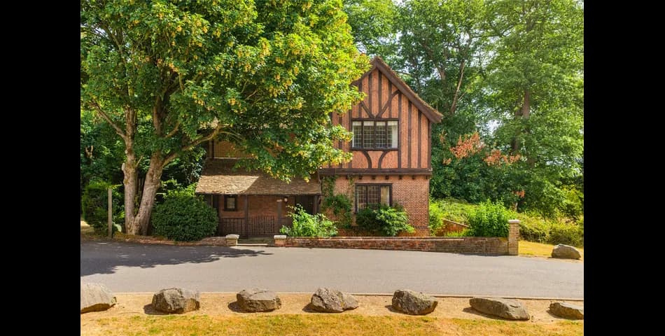 Property Image 0